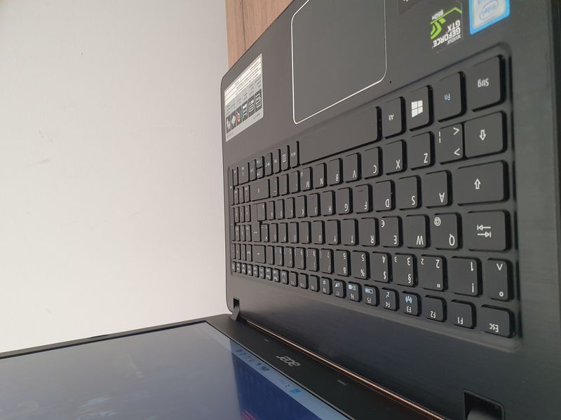 БУ Игровой ноутбук Acer Aspire F15-573G 15.6" FHD / Intel Core i5-7200U / Nvidia GTX 950M / 16гб DDR4 / 128гб SSD + 500гб HDD #3312 фото