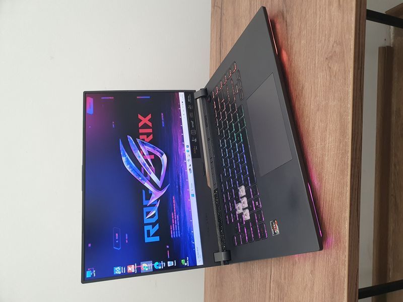 БВ Ігровий ноутбук ASUS ROG Strix G513RM 15.6" FHD 300гц / Nvidia Geforce RTX3060 140w / Ryzen 7-6800H / 16гб DDR5 / 1тб SSD #1081 фото