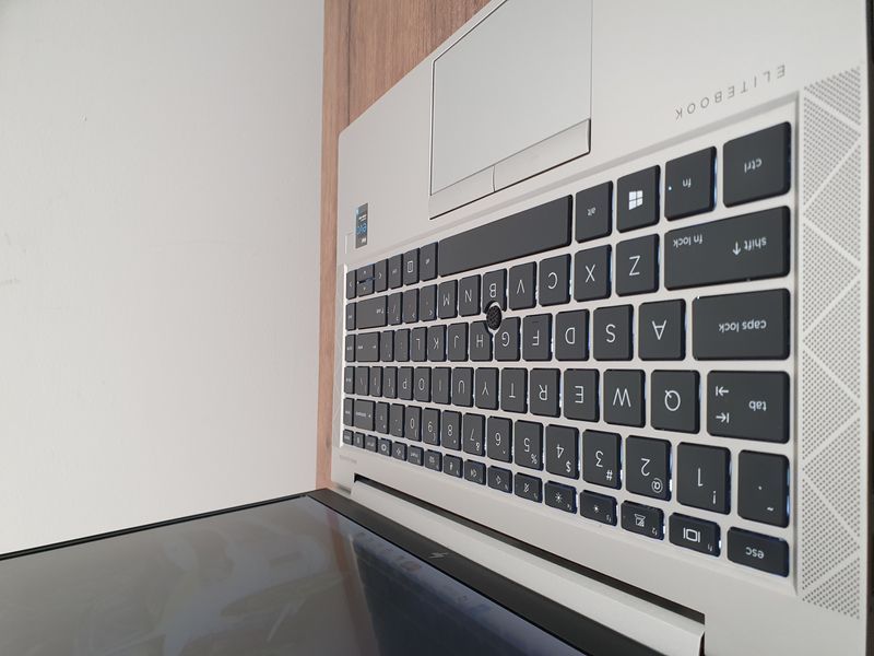 БУ Ноутбук HP EliteBook 840 G8 14" FHD / Intel Core i5-1145G7 / 32гб DDR4 / 1тб SSD #1905 32\1 фото