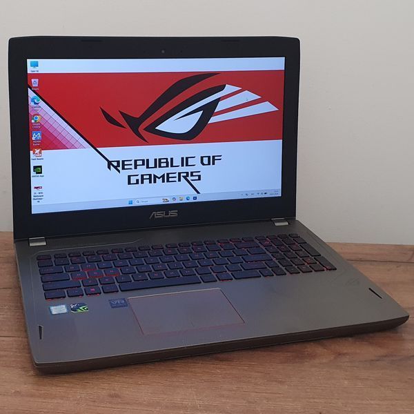 БУ Игровой ноутбук Asus ROG Strix GL502VMK 15.6" FHD / Intel Core i7-7700HQ / Nvidia GTX1060 6гб / 16гб DDR4 / 128гб SSD + 500гб HDD #3317 фото