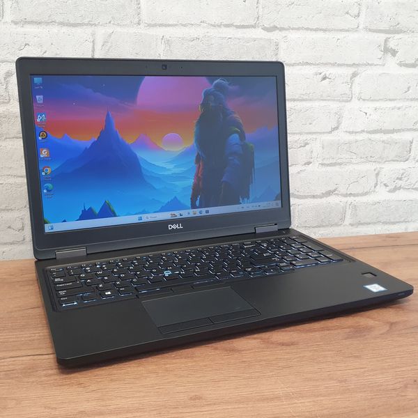 Ноутбук Dell Latitude 5590 15.6" FHD / Intel Core i7-8650U / 8гб DDR4 / 240гб SSD #1144.1 фото