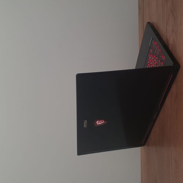 БВ Ігровий ноутбук MSI GS63VR-7RF 15.6" FHD 120гц / Intel Core i7-7700HQ / Nvidia GTX 1060 6gb / 16гб DDR4 / 256гб SSD + 500гб HDD #3375 фото