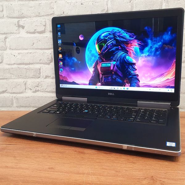 УЦІНКА! Ігровий ноутбук Dell Precision 7710 17.3" FHD / Intel Core i5-6300HQ / AMD Radeon R9 M375X / 8гб DDR4 / 256гб SSD #1127|UCINKA фото